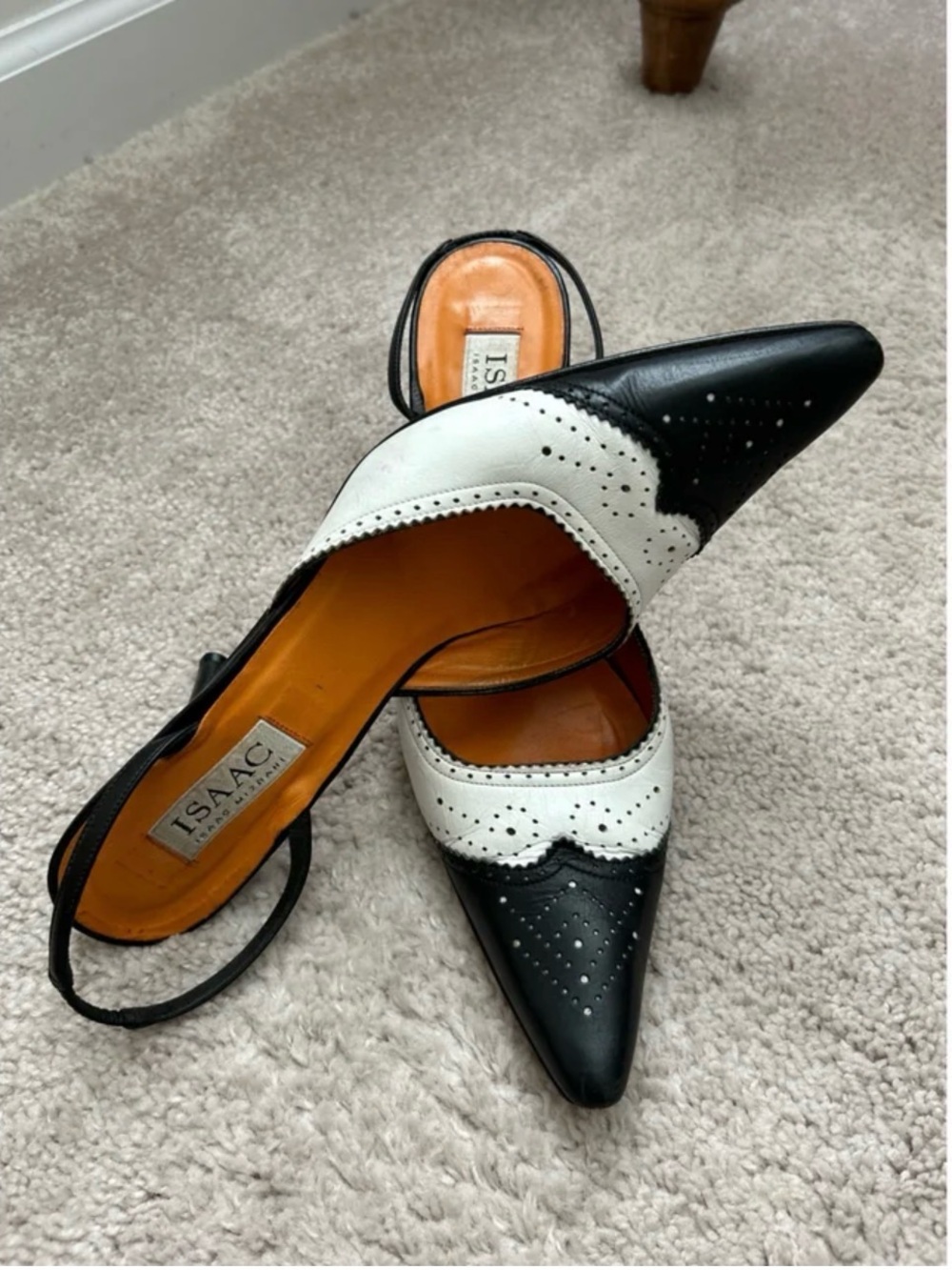 Isaac Mizrahi Black and White Pointed Toe Slingback Pumps
